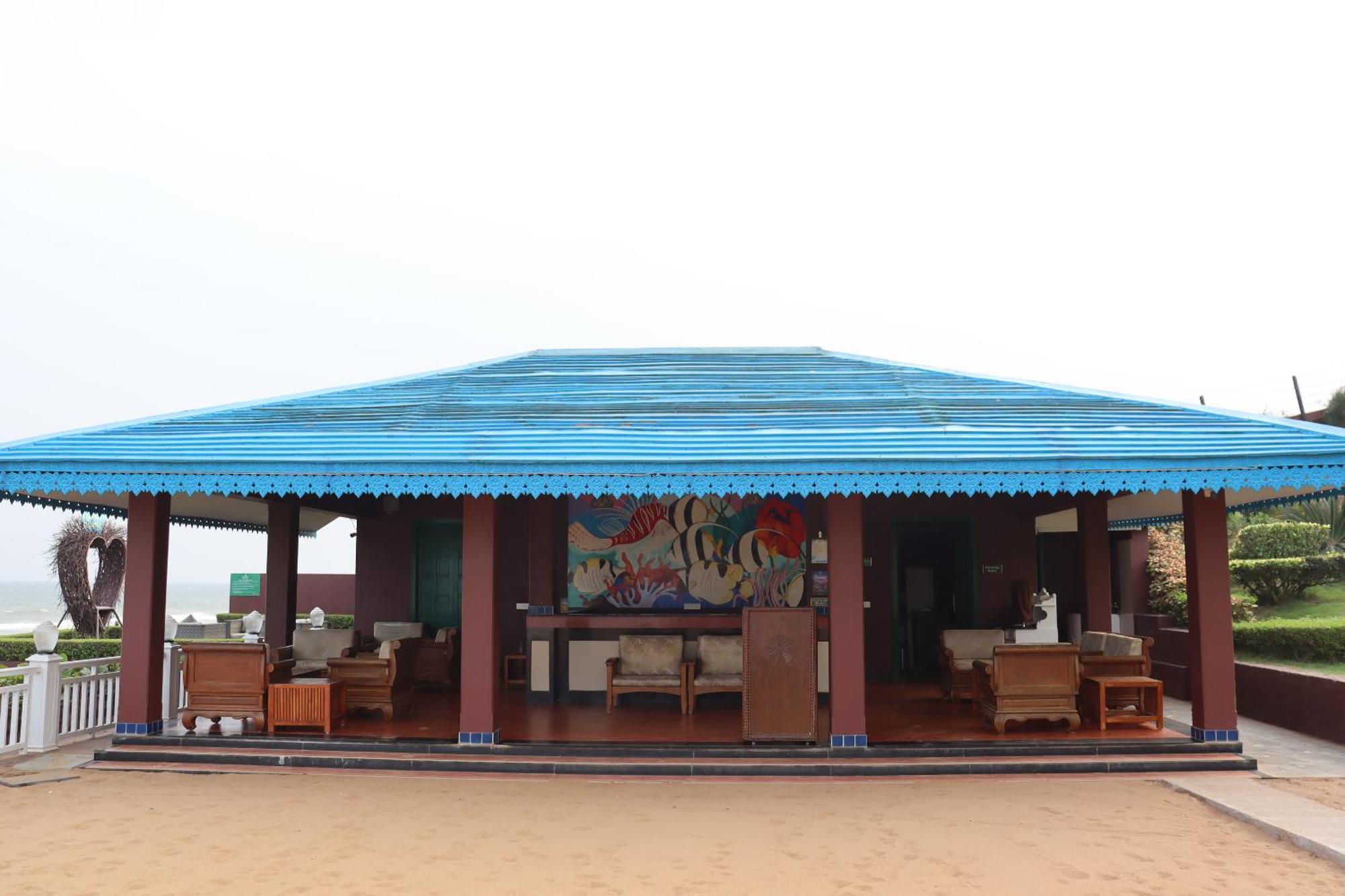 Mayfair Palm Beach Resort Gopālpur Exterior foto